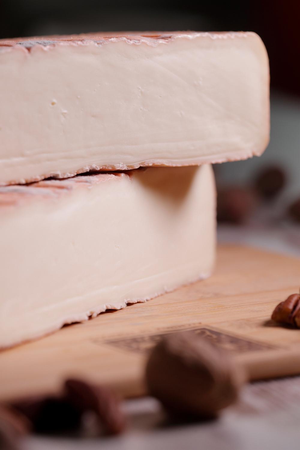 14201_2.jpg?strip=all